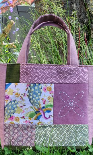 Parktasche - der Pfau im Kirschbaum