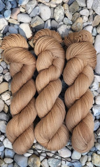 Das Sonnenzauber-Mariechen - Walnüsschen -Set 300g/1200m Ll